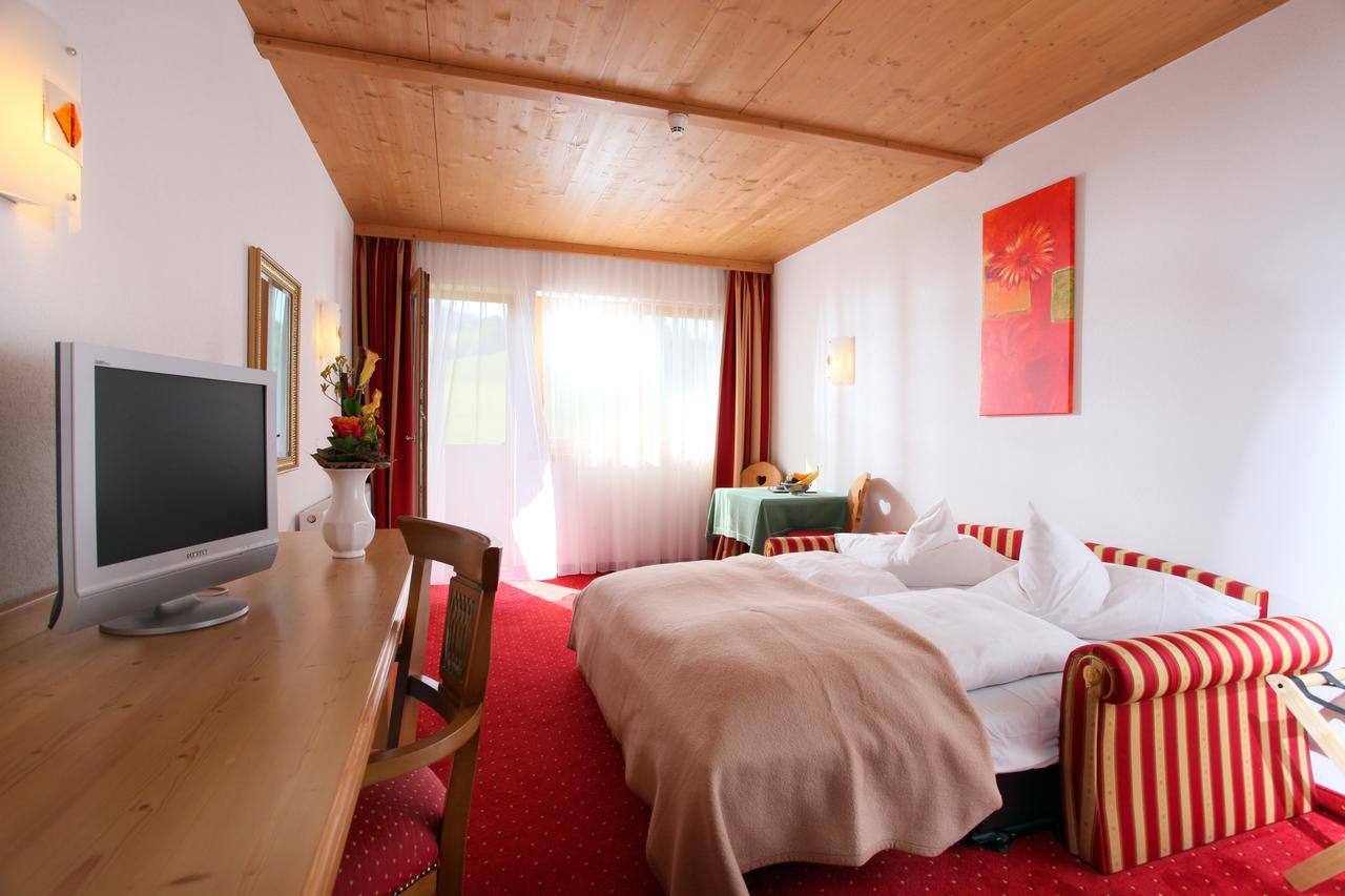 Alpenhotel Landhaus Kuechl Κίρχμπεργκ ιν Τιρόλ Εξωτερικό φωτογραφία