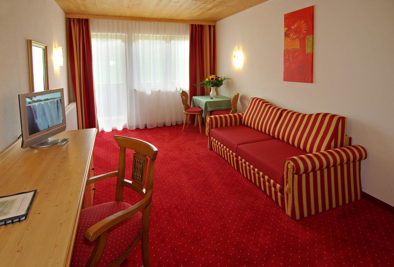 Alpenhotel Landhaus Kuechl Κίρχμπεργκ ιν Τιρόλ Εξωτερικό φωτογραφία
