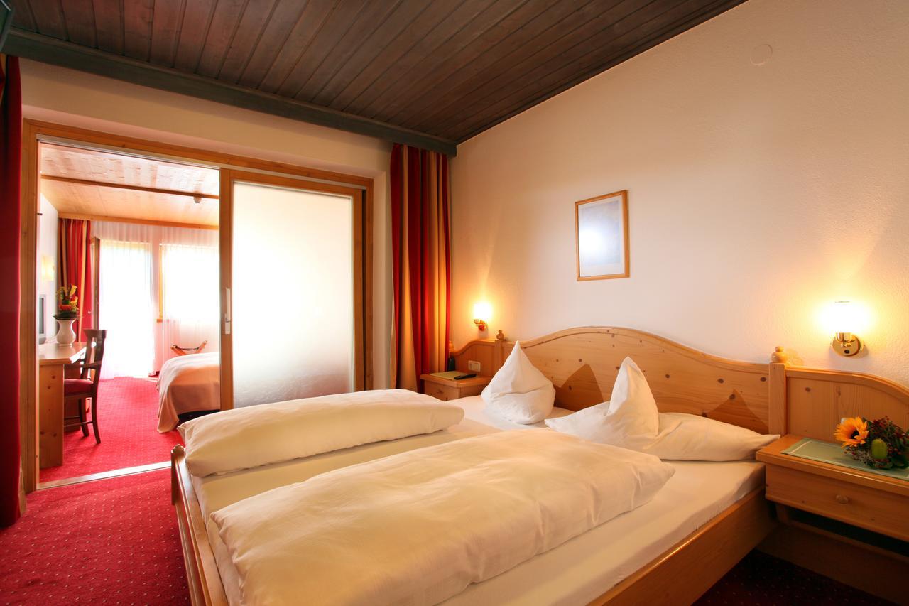 Alpenhotel Landhaus Kuechl Κίρχμπεργκ ιν Τιρόλ Εξωτερικό φωτογραφία